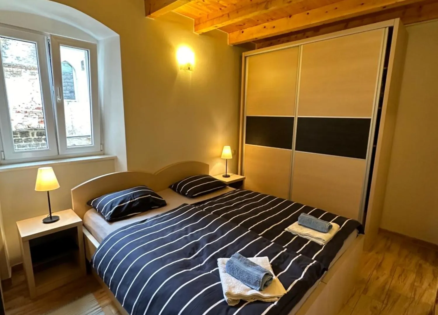 Old Town Apartments Trogir - Free Parking